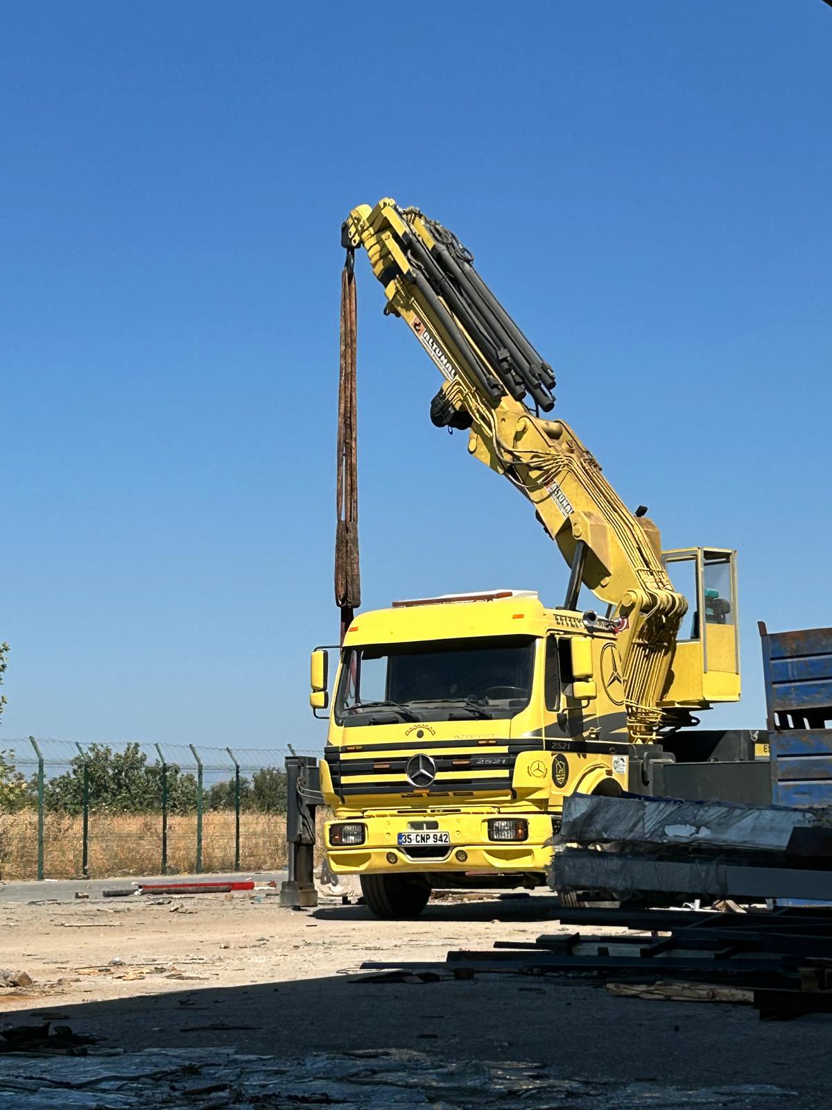 WhatsApp Image 2025-10-20 at 16.04.27 (1)